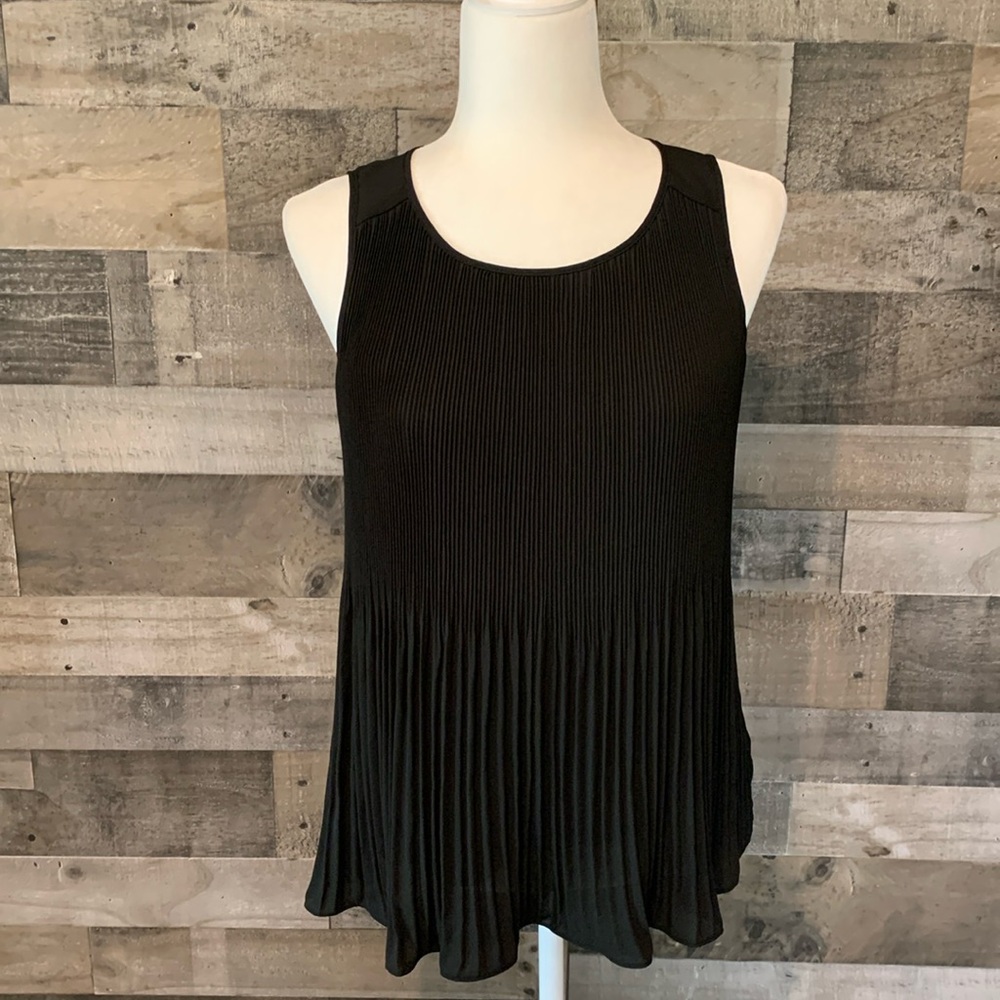 Ann Taylor Loft Petite Sleeveless Pleated Front Top